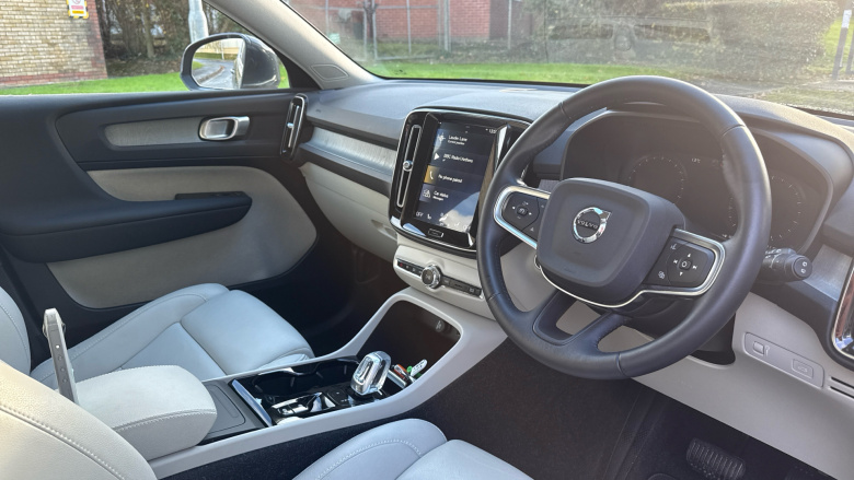 Volvo Xc40 1.5 T3 [163] Inscription Pro 5dr Geartronic Petrol Estate